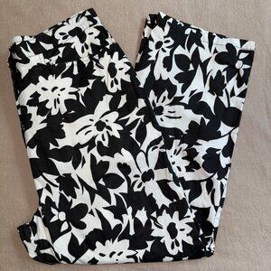Patchington Black White Floral High Waist Capri‎ Pants Size M